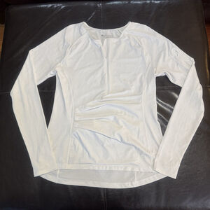 Athleta Pacifica Wrap Front Top Size:L Long Sleeve 1/4 Zip Ruched White EUC